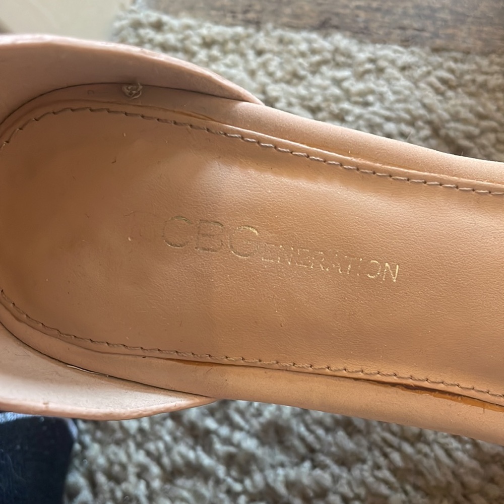 BCBGeneration platforms - Picture 4 of 4